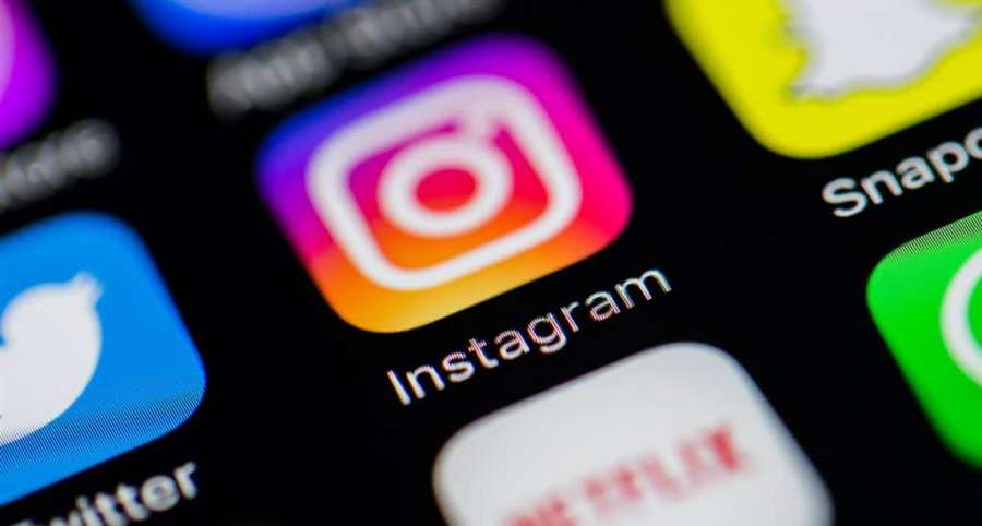 Instagram Story Templates: Top 15 List